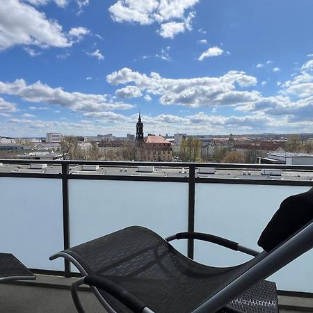Apartment Mit Penthouse Charakter In Dresde Exterior foto