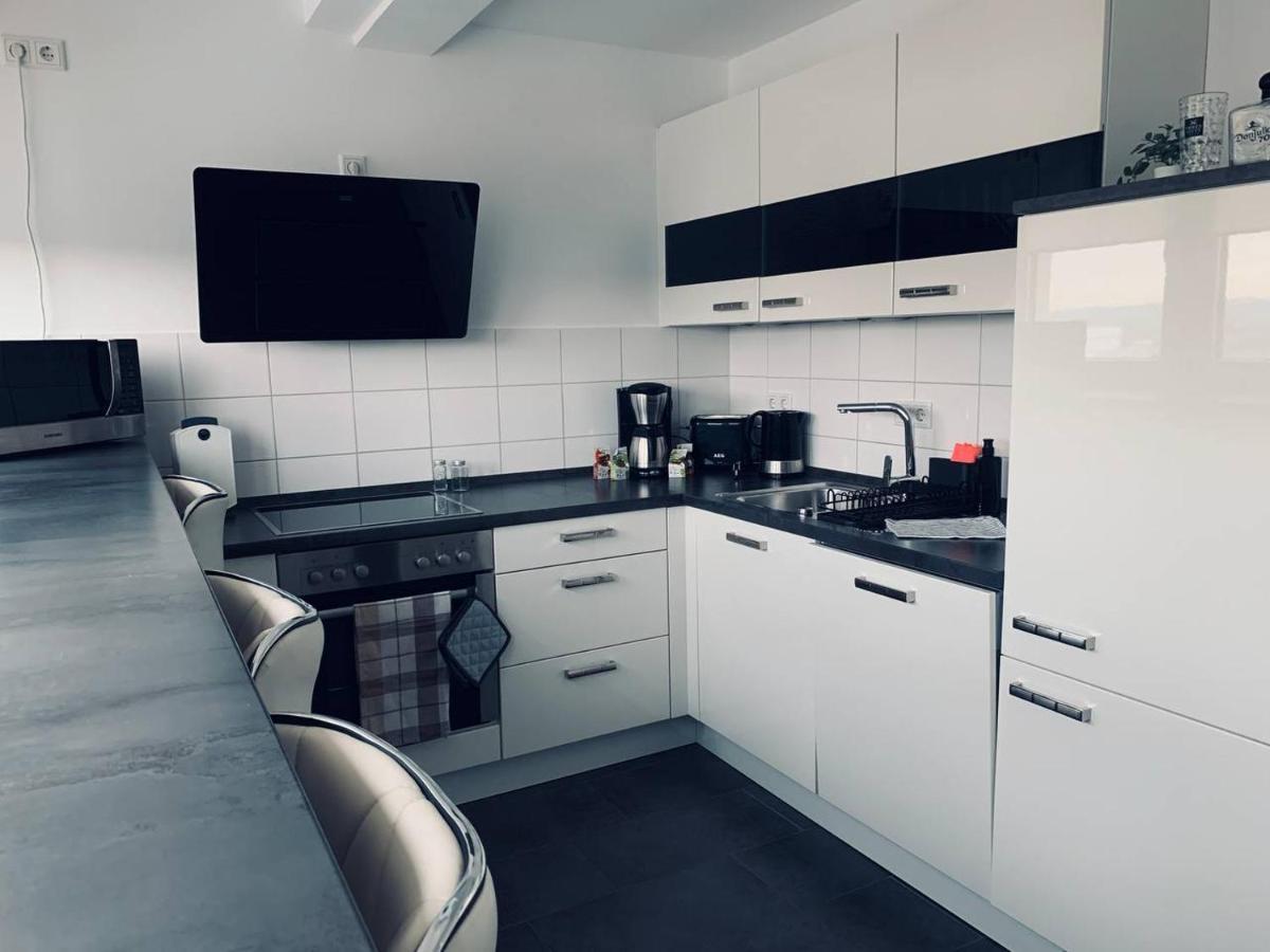 Apartment Mit Penthouse Charakter In Dresde Exterior foto