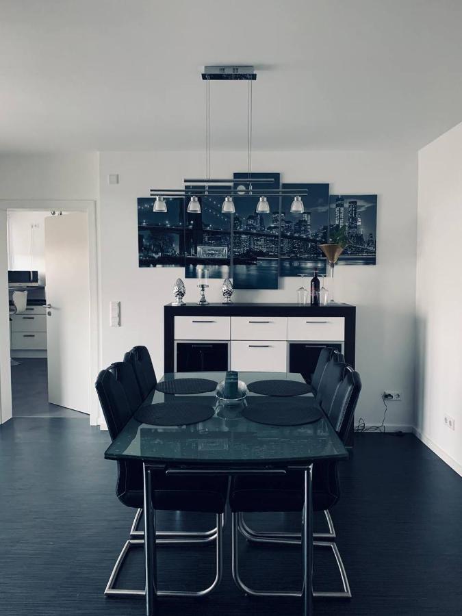 Apartment Mit Penthouse Charakter In Dresde Exterior foto